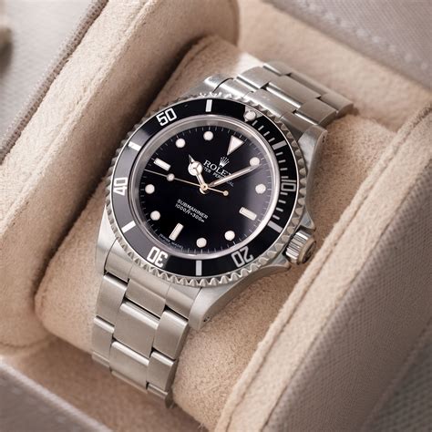 submariner 14060m dial